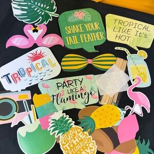 Tropical Flamingo Party Decorations Set